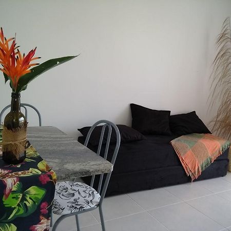 Condominio Garden Indaia Карагуататуба Екстериор снимка